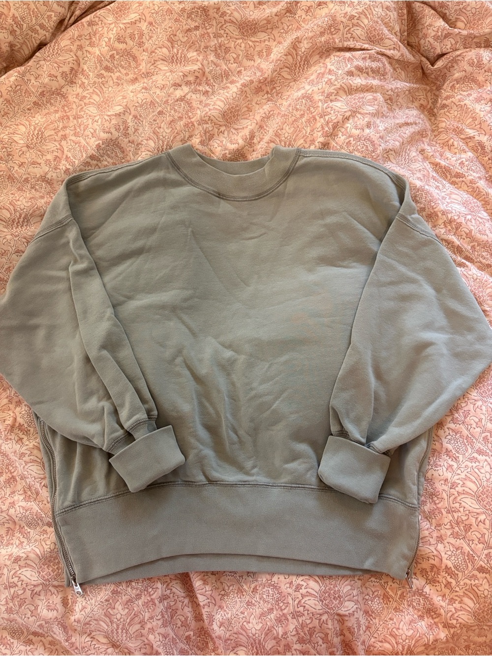 Abercrombie & Fitch Women’s Crewneck Sweatshirt - Sage Green